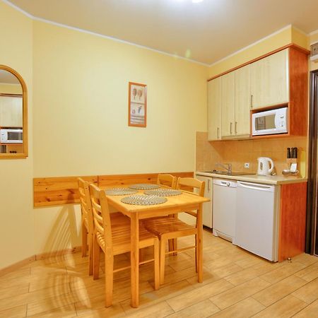Apartamenty Na Pierwszym Pietrze 크리니차 즈드로이 외부 사진