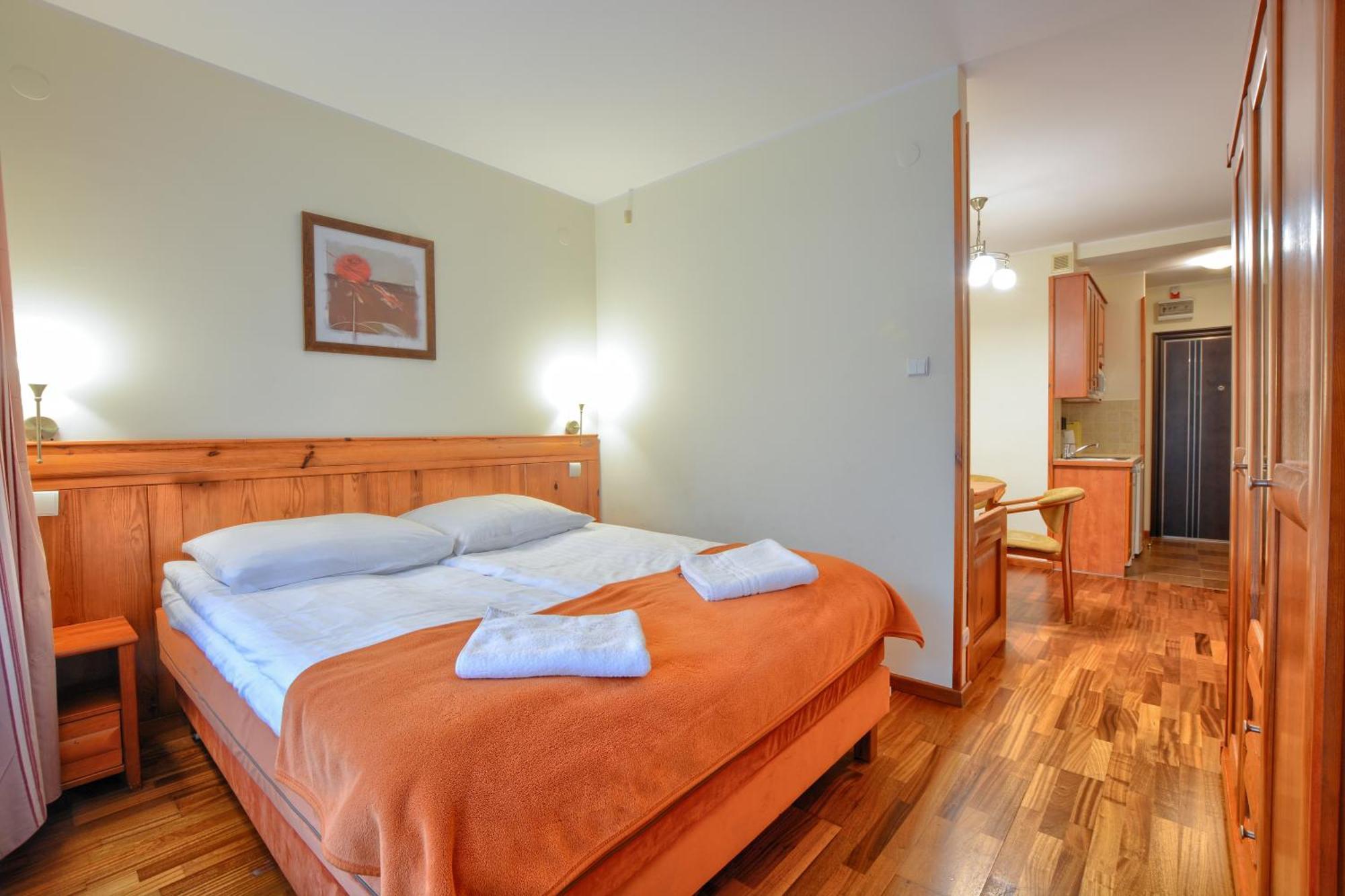 Apartamenty Na Pierwszym Pietrze 크리니차 즈드로이 외부 사진