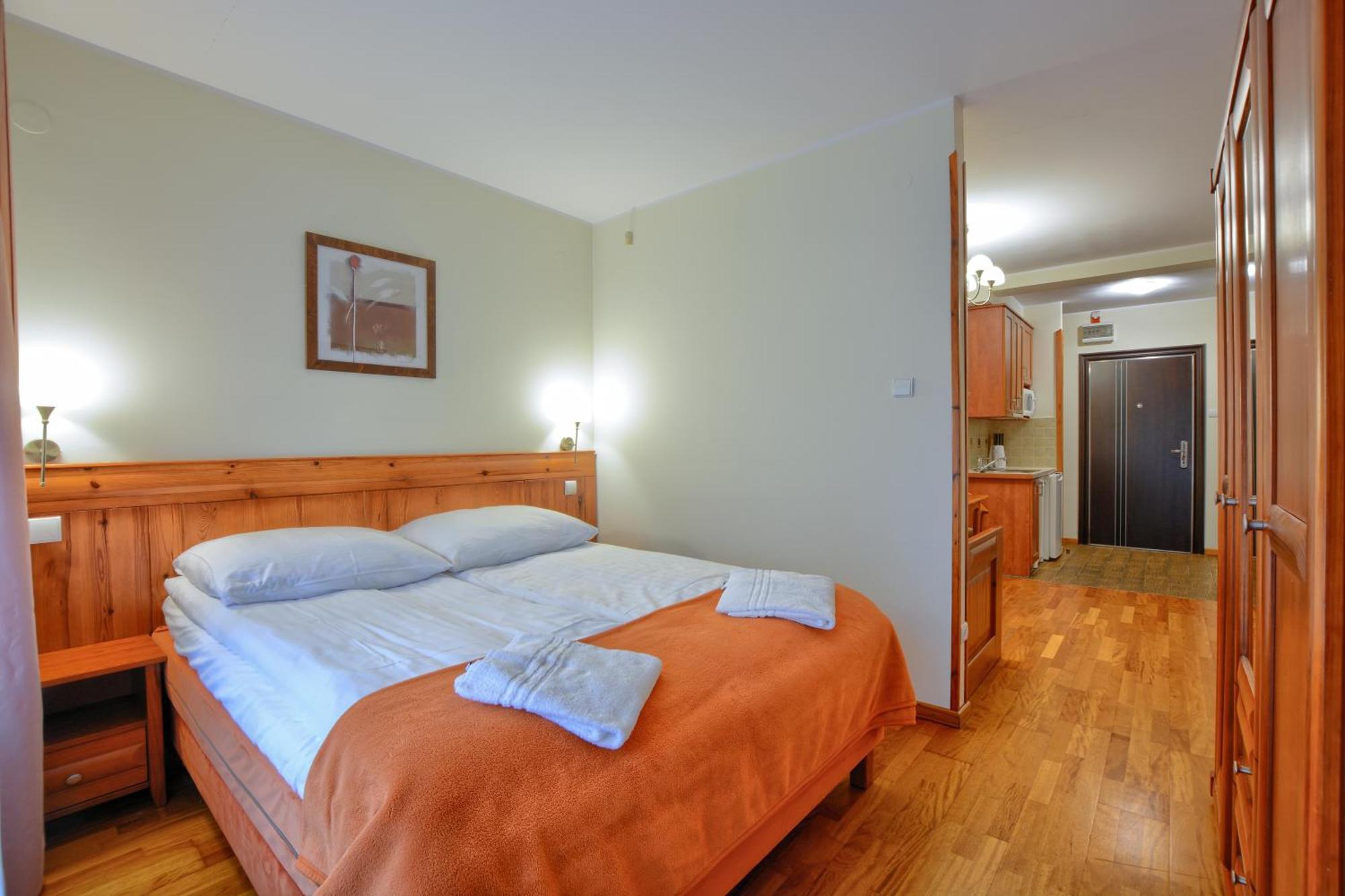 Apartamenty Na Pierwszym Pietrze 크리니차 즈드로이 외부 사진