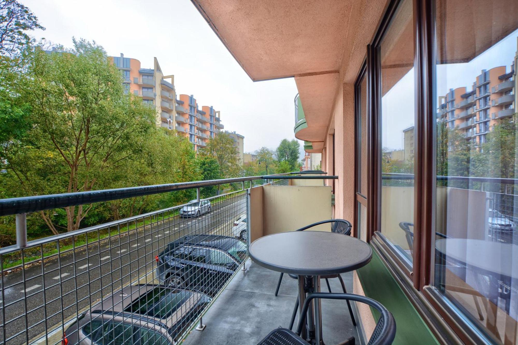 Apartamenty Na Pierwszym Pietrze 크리니차 즈드로이 외부 사진